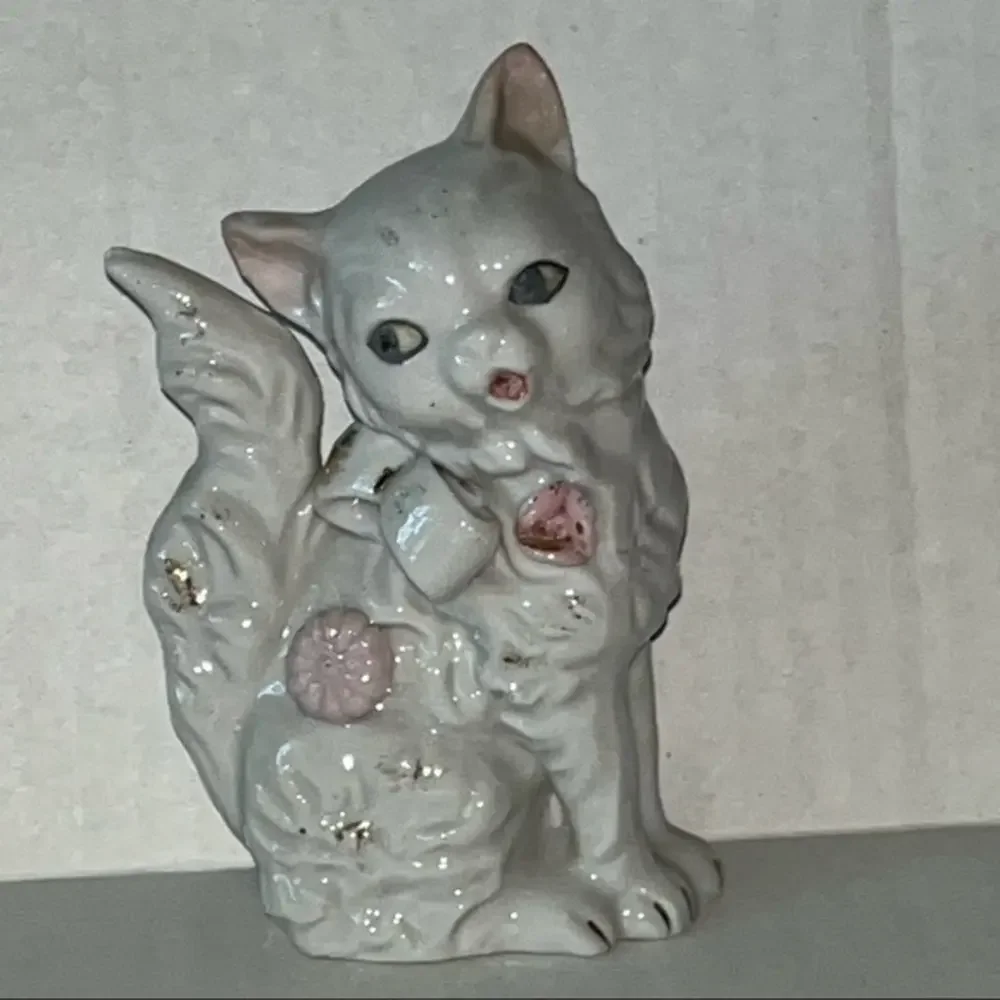Vintage Porcelain Hand Painted Cat Figurine